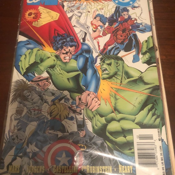 VINTAGE COMIC BOOKS AND COMIC CARDS NEW!! - Picture 4 of 8